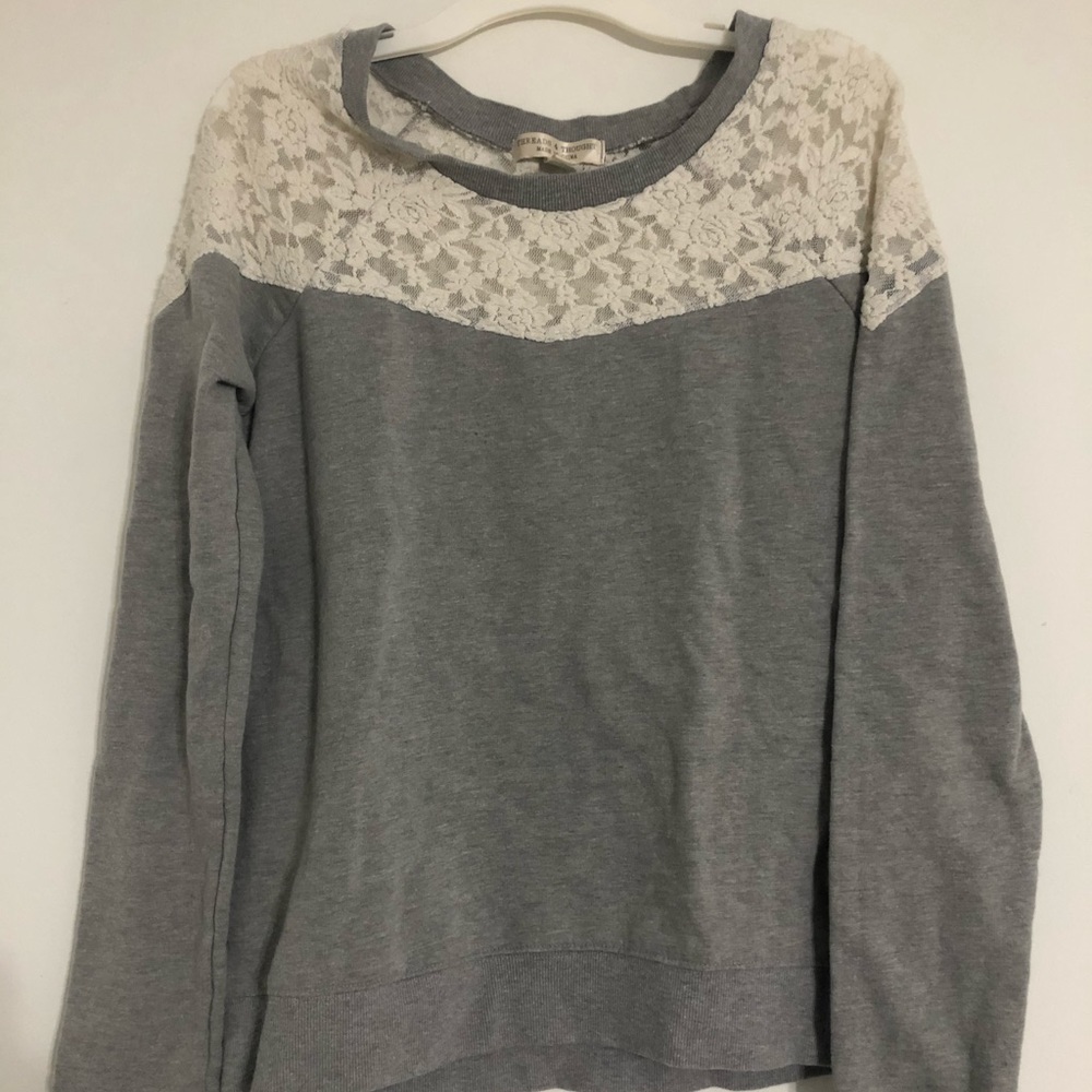 Gray & lace sweater